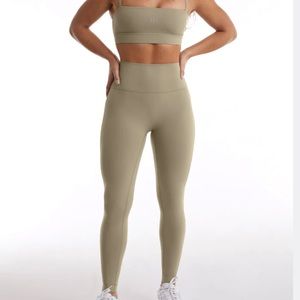 Set Active Leggings